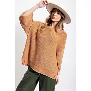 Easel Women's Boxy Dolman Sleeve Camel Colored Short Sleeve Sweater, size S/M